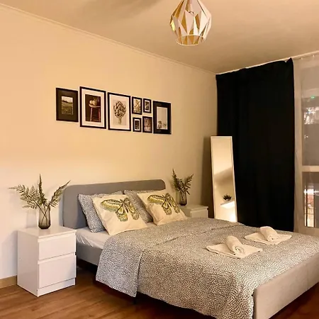 Halby Rondo Onz * Varsovia